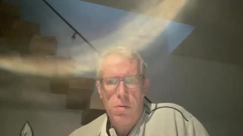 choupipat1 online show from 8, 11, 2025