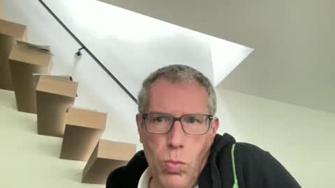 choupipat1 online show from 17, 4, 2026