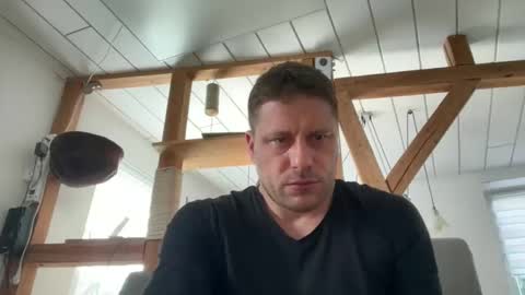 Chris online show from 7, 4, 2026