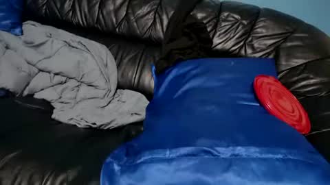 chris526520 online show from 2, 3, 2025