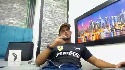 Snapshot of chris_dick2 chatting on 6, 2, 2026 chris_dick2 online show from 6, 2, 2026