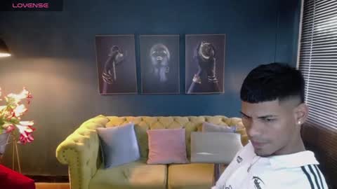 chris online show from 16, 6, 2026