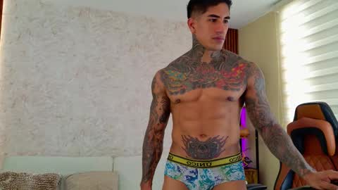 chris reilly online show from 5, 12, 2025