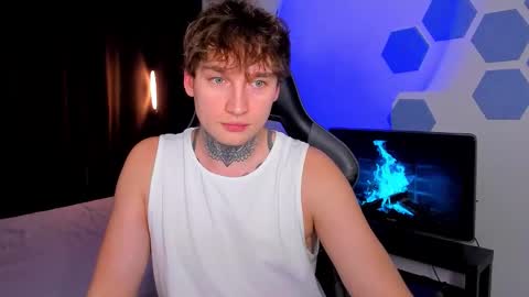 Chris Tyson online show from 23, 11, 2025