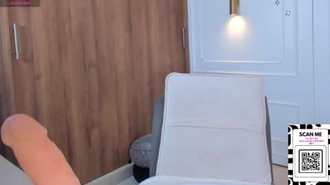 Chrishell online show from 30, 1, 2025