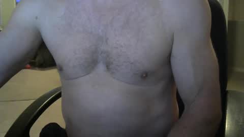 Snapshot of chrismas1 chatting on 16, 2, 2025 chrismas1 online show from 16, 2, 2025