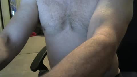 Snapshot of chrismas1 chatting on 18, 2, 2025 chrismas1 online show from 18, 2, 2025