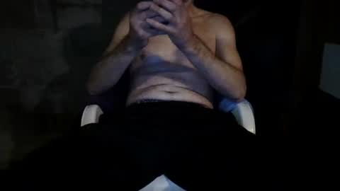 Snapshot of chrisqsqs2 chatting on 14, 11, 2025 chrisqsqs2 online show from 14, 11, 2025