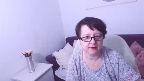 Christa online show from 23, 2, 2025