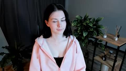 christaschrecongost online show from 24, 2, 2026