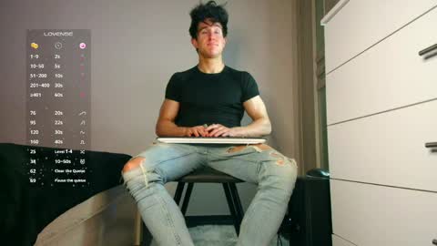 Snapshot of christianlevine_ chatting on 29, 3, 2026 UPVOTE ME ------ ILL DO SOMETHING FOR FREE online show from 29, 3, 2026