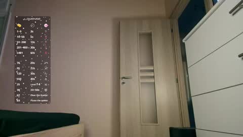 Snapshot of christianlevine_ chatting on 13, 4, 2026 UPVOTE ME ------ ILL DO SOMETHING FOR FREE online show from 13, 4, 2026