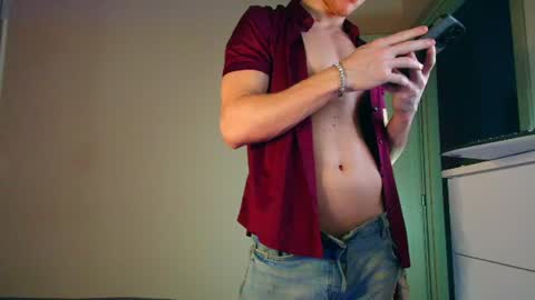 Snapshot of christianlevine_ chatting on 10, 7, 2026 UPVOTE ME ------ ILL DO SOMETHING FOR FREE online show from 10, 7, 2026