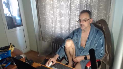 ChristiantBoy online show from 5, 3, 2026