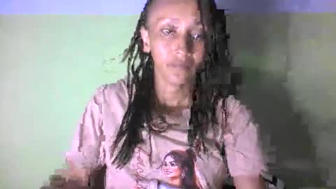 Snapshot of christine213 chatting on 1, 3, 2026 christine213 online show from 1, 3, 2026