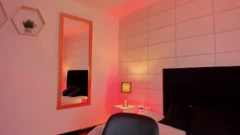 Christine  online show from 19, 1, 2026