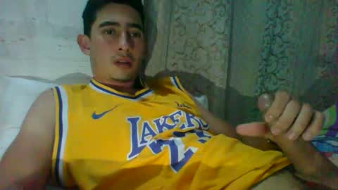 Snapshot of christoper_dick chatting on 21, 1, 2025 Petite Horny and chistoper dick online show from 21, 1, 2025