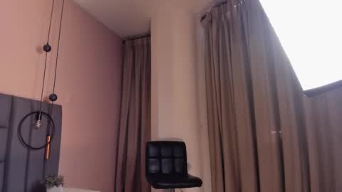 Snapshot of christy_seaa chatting on 24, 2, 2025 Christy online show from 24, 2, 2025