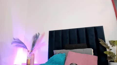 Snapshot of christy_seaa chatting on 8, 10, 2025 Christy online show from 8, 10, 2025