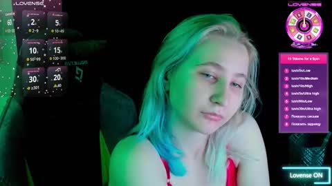 Snapshot of christyw3b chatting on 9, 11, 2025 christyw3b online show from 9, 11, 2025