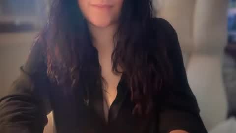 xolena zo-lee-na online show from 27, 7, 2026