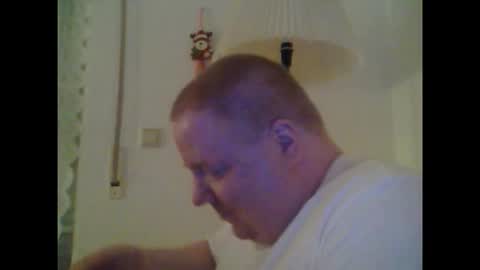 Snapshot of chubby_david chatting on 18, 12, 2025 chubby_david online show from 18, 12, 2025