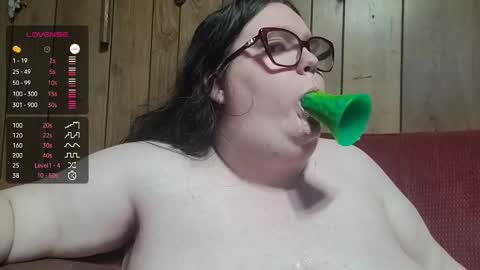 kenli online show from 24, 11, 2025