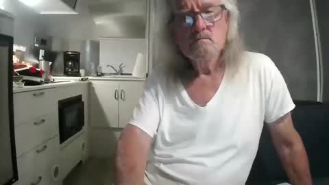 Snapshot of chuck3355257141 chatting on 2, 7, 2026 chuck3355257141 online show from 2, 7, 2026