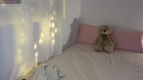 Mia online show from 18, 1, 2025