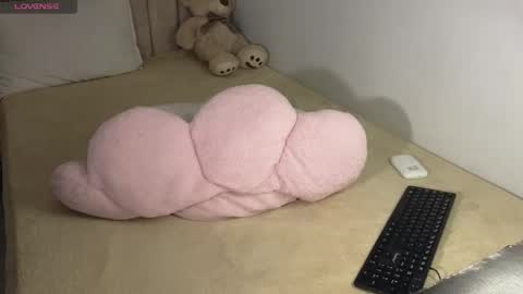 Mia online show from 25, 3, 2026