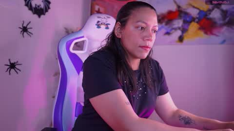 Snapshot of cielo_andrade chatting on 18, 10, 2025 Cielo online show from 18, 10, 2025