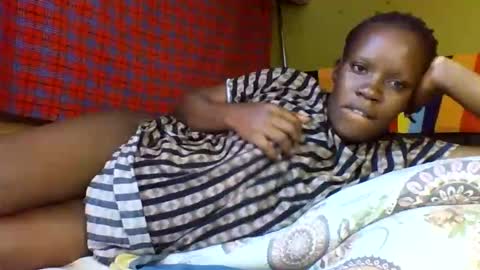 Snapshot of cinddy_14 chatting on 12, 9, 2025 cinddy 14 online show from 12, 9, 2025