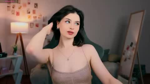 Snapshot of cindyclub_ chatting on 29, 5, 2026 Rebbeka online show from 29, 5, 2026