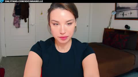 Snapshot of cinnabelle chatting on 9, 11, 2025 Cinnabelle online show from 9, 11, 2025