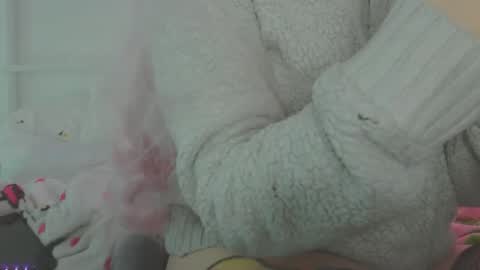 Snapshot of cinnanmoe chatting on 30, 11, 2025 cinnanmoe online show from 30, 11, 2025