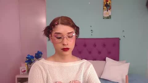 Snapshot of cinthyagomez6 chatting on 10, 1, 2025 cinthyagomez6 online show from 10, 1, 2025