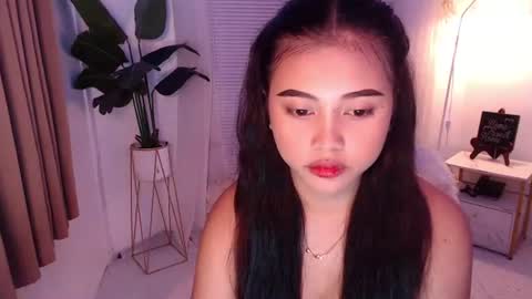 Mikay online show from 28, 6, 2026
