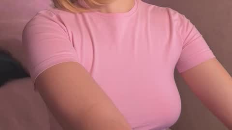 karina online show from 1, 12, 2025