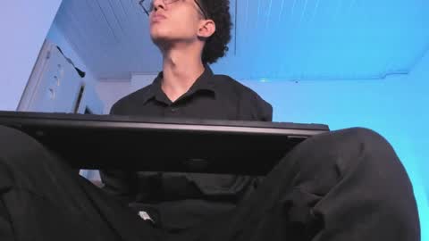 Snapshot of cj_davis1 chatting on 8, 6, 2026 cj_davis1 online show from 8, 6, 2026