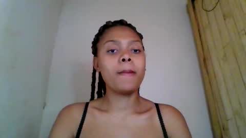 Snapshot of ckamilla45 chatting on 5, 11, 2025 ckamilla45 online show from 5, 11, 2025