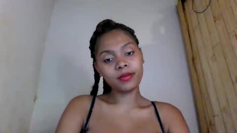 Snapshot of ckamilla45 chatting on 8, 11, 2025 ckamilla45 online show from 8, 11, 2025