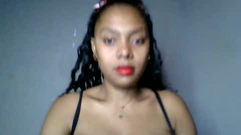 Snapshot of ckamilla45 chatting on 19, 5, 2026 ckamilla45 online show from 19, 5, 2026
