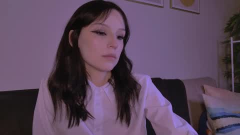 Snapshot of claire_bennett chatting on 11, 4, 2026 Claire Bennett online show from 11, 4, 2026