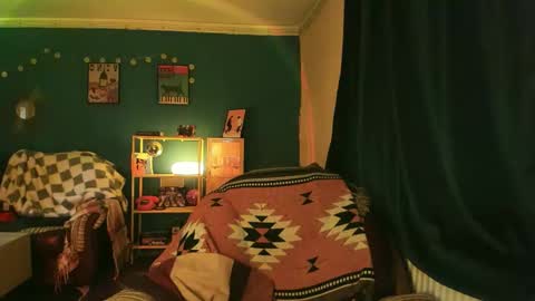 Snapshot of clancyosbourne chatting on 30, 10, 2025 Clancy online show from 30, 10, 2025