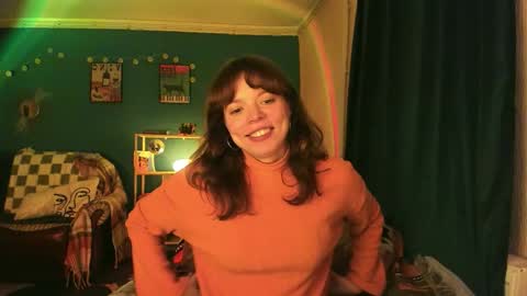 Snapshot of clancyosbourne chatting on 20, 11, 2025 Clancy online show from 20, 11, 2025