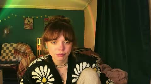 Snapshot of clancyosbourne chatting on 24, 11, 2025 Clancy online show from 24, 11, 2025