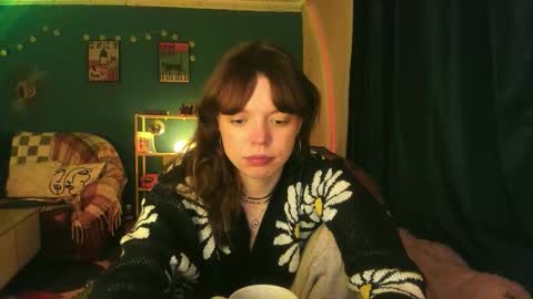 Snapshot of clancyosbourne chatting on 25, 11, 2025 Clancy online show from 25, 11, 2025