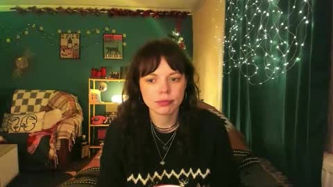 Snapshot of clancyosbourne chatting on 5, 1, 2026 Clancy online show from 5, 1, 2026