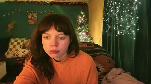 Snapshot of clancyosbourne chatting on 4, 2, 2026 Clancy online show from 4, 2, 2026