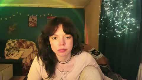 Snapshot of clancyosbourne chatting on 27, 3, 2026 Clancy online show from 27, 3, 2026